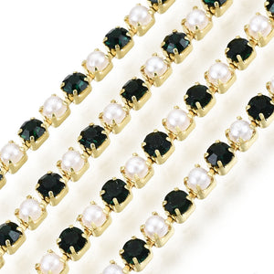 A - Emerald & Pearl With Gold Chain