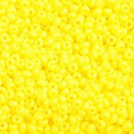 Size 10 Seed Beads - Opaque Lemon Yellow (Y01)